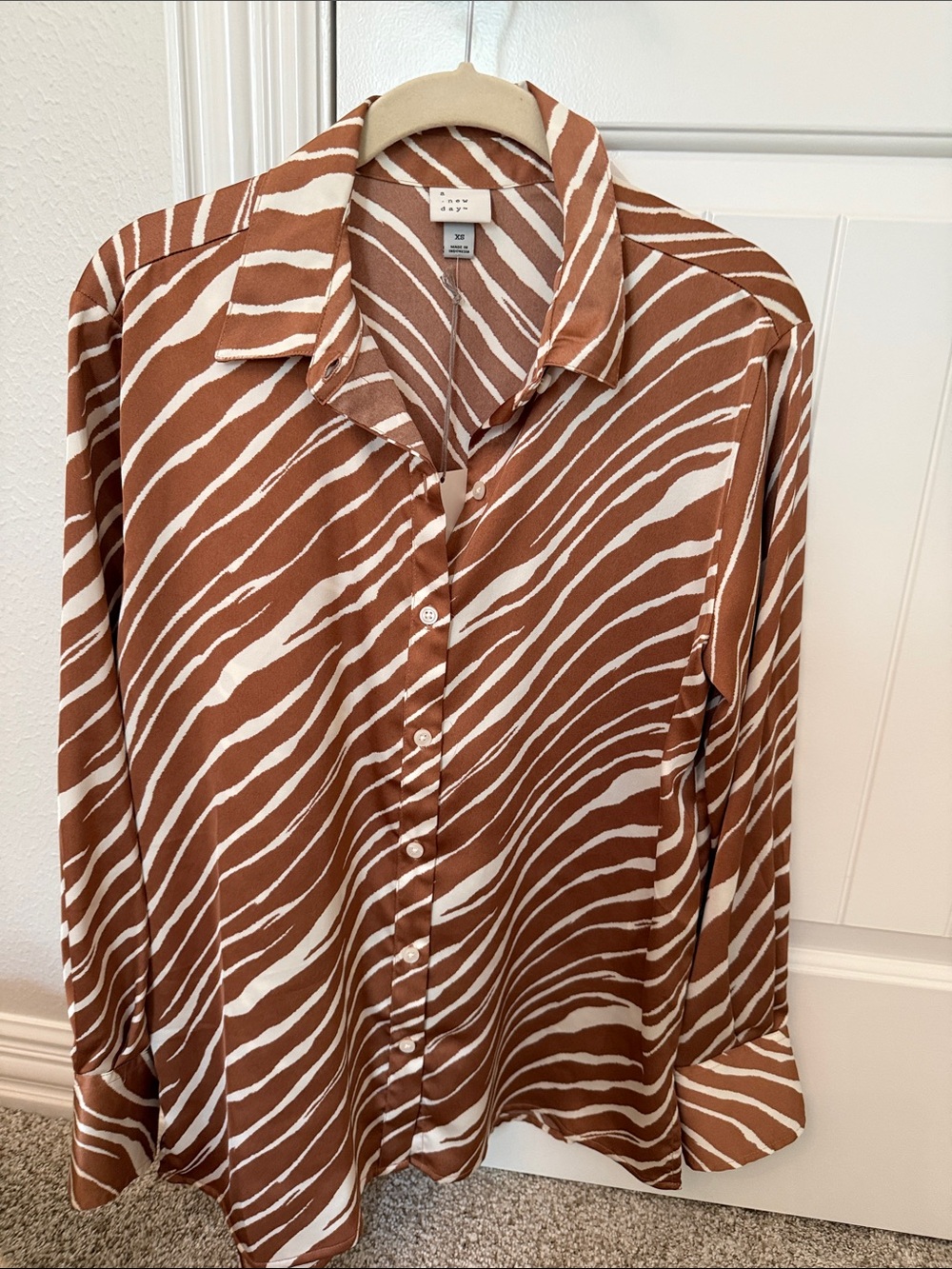 A New Day Brown & White Zebra Print Button-Up Shirt